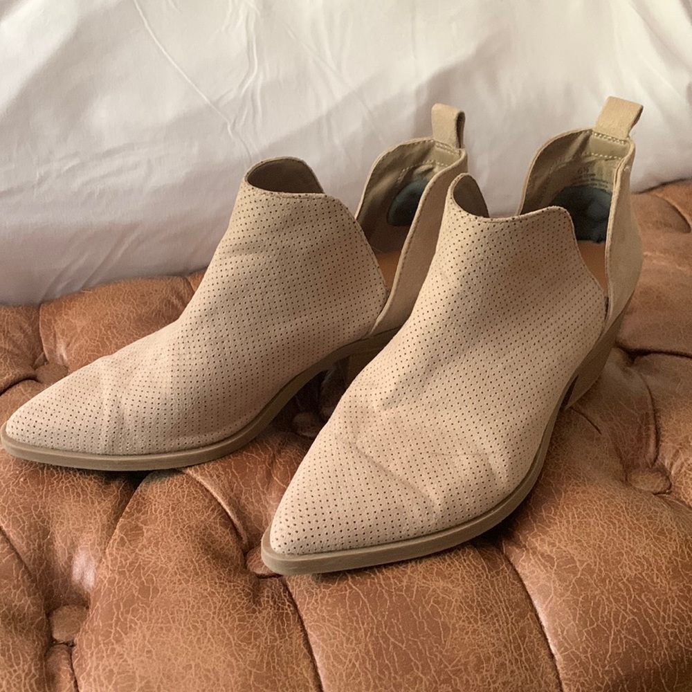 Beige booties